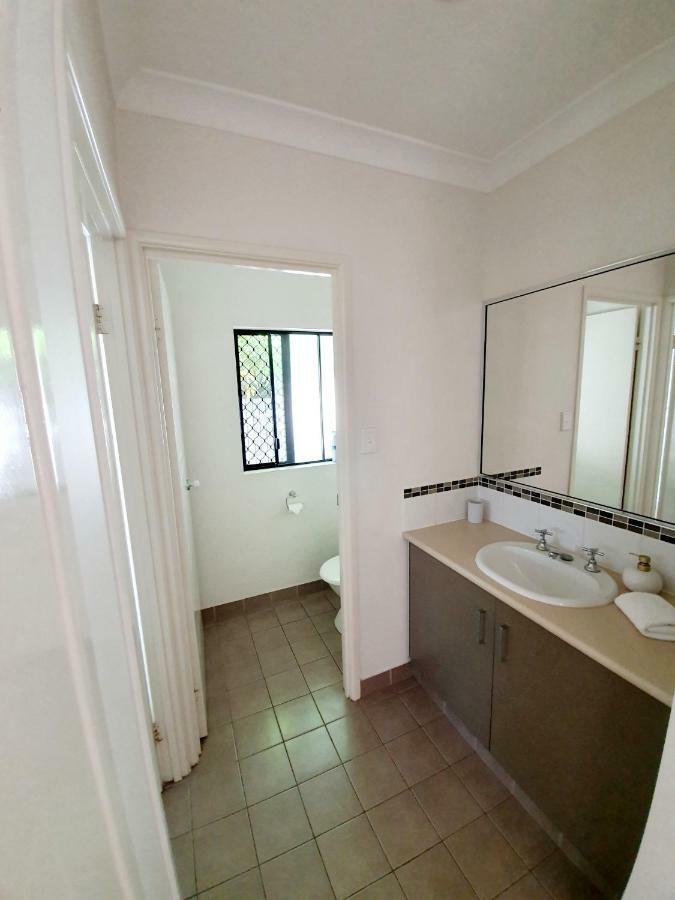 3 Bedroom Central Home Таунсвилл Экстерьер фото